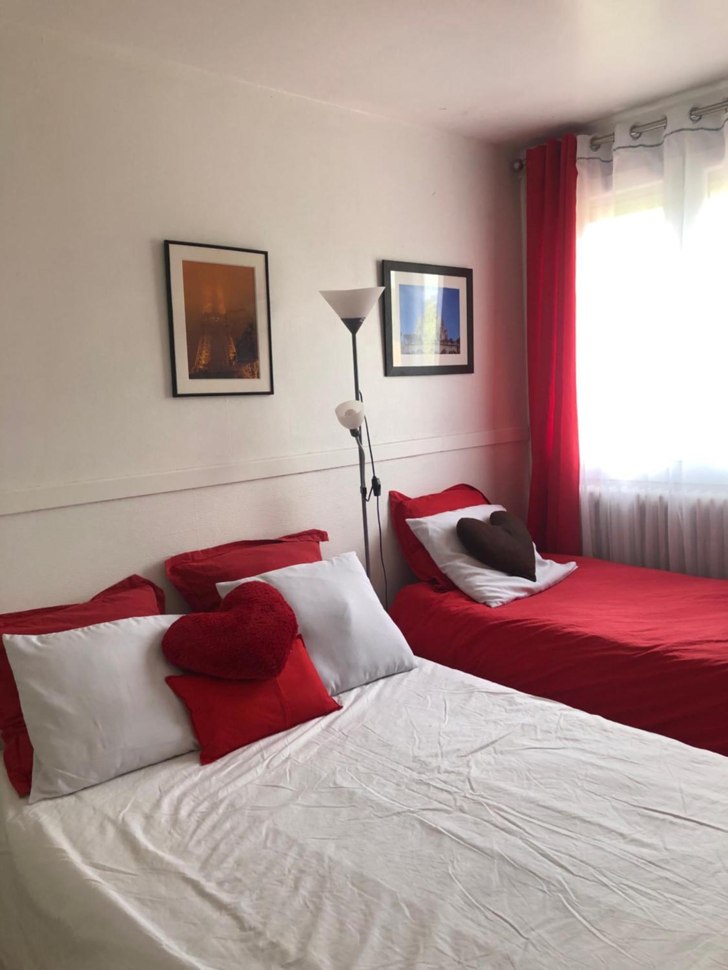Chelles - Paris - Disneyland Marne La Vallee Εξωτερικό φωτογραφία